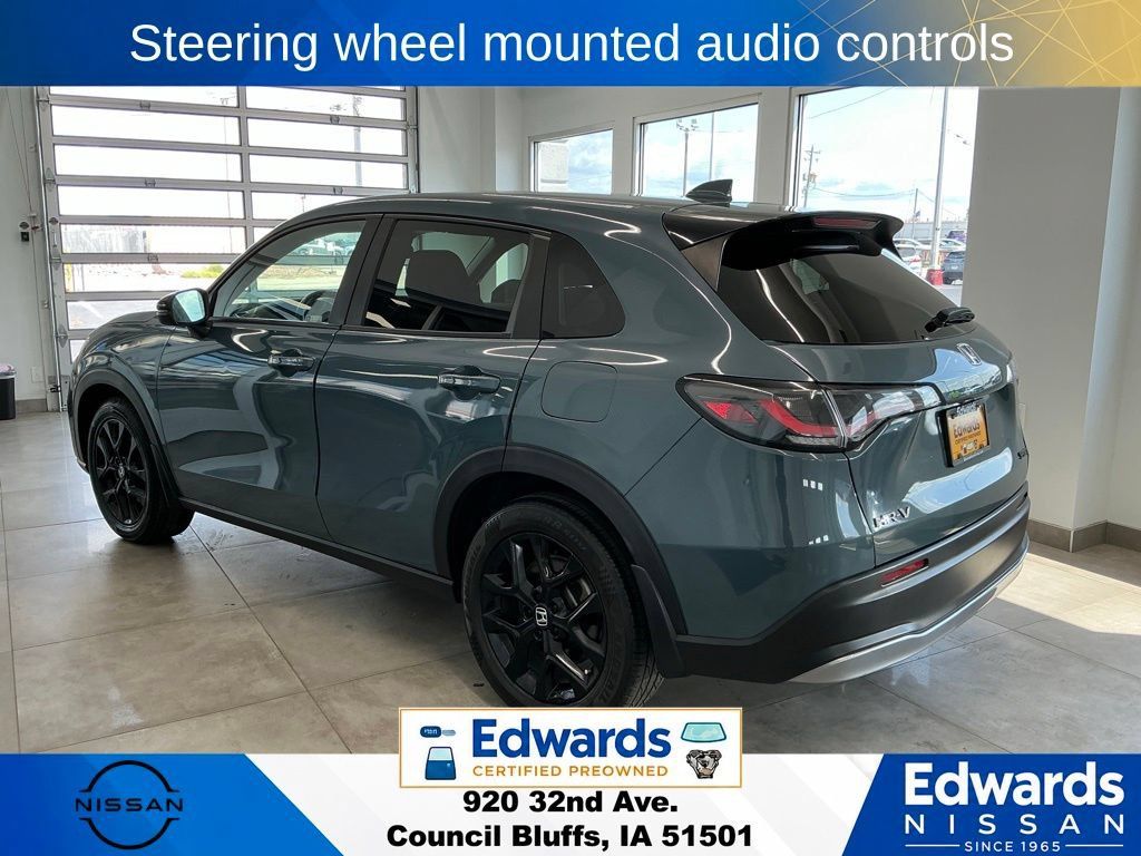 Used 2023 Honda HR-V Sport image 6