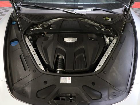 Used 2019 Porsche Panamera 4 image 85