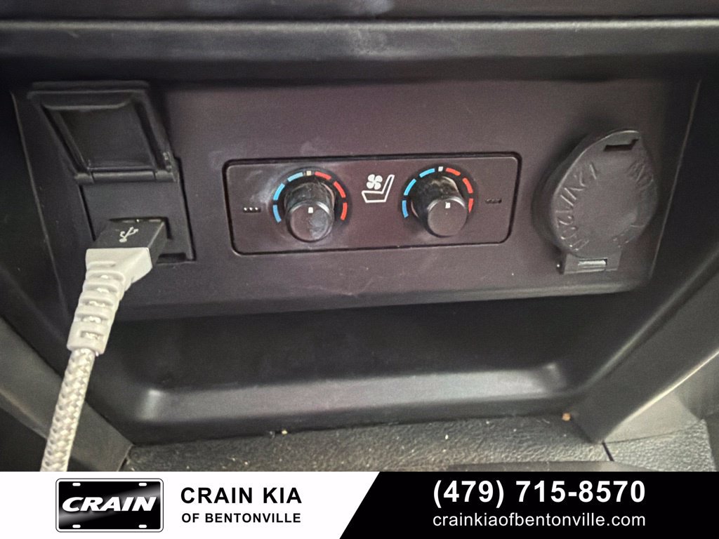 Used 2021 Toyota 4Runner Limited AWD/4WD image 16