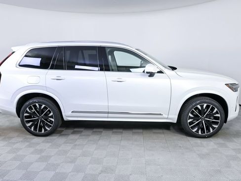 New 2026 Volvo XC90 B6 Ultra w/ Protection Package AWD/4WD image 28