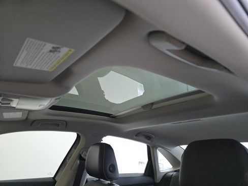 New 2026 Volkswagen Jetta SE image 3