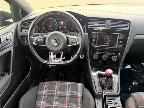 Used 2019 Volkswagen GTI Rabbit Edition image 55