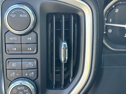 Used 2022 GMC Sierra 1500 Denali image 22