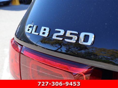 Certified 2023 Mercedes-Benz GLB 250 GLB 250 image 9