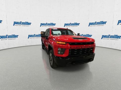 Used 2022 Chevrolet Silverado 2500 Custom w/ Custom Value Package AWD/4WD image 3