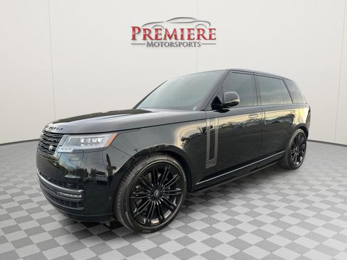 Used 2025 Land Rover Range Rover Long Wheelbase Autobiography AWD/4WD image 2