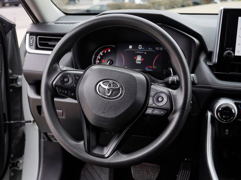 Certified 2023 Toyota RAV4 XLE image 31