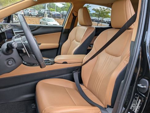Used 2023 Lexus NX 350 AWD image 13