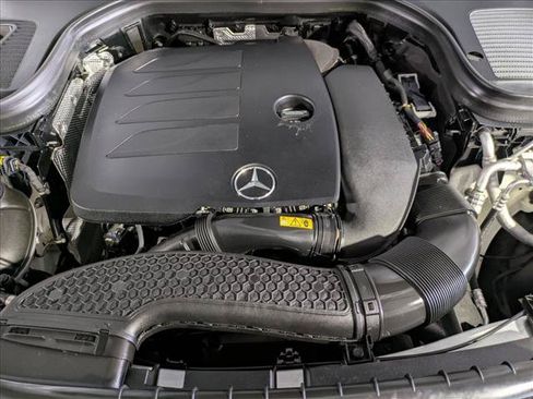 Used 2022 Mercedes-Benz GLC 300 image 23