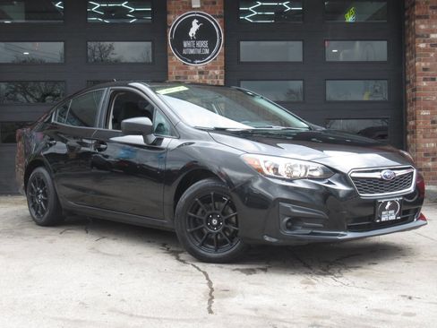 Used 2017 Subaru Impreza 2.0i image 2