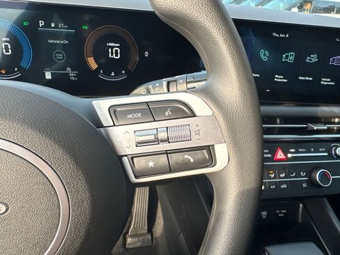 New 2026 Hyundai Tucson SE image 16