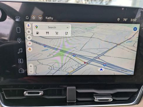 Used 2026 Chevrolet Equinox ACTIV w/ Safety and Technology Package image 25