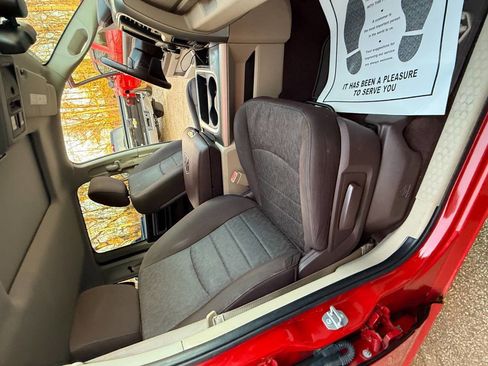 Used 2016 RAM 1500 Outdoorsman image 20