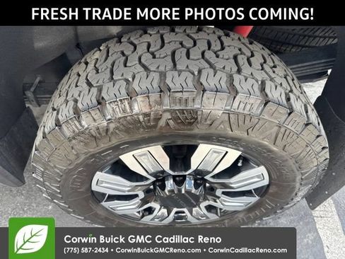 Used 2025 GMC Sierra 2500 Denali w/ Denali Reserve Package AWD/4WD image 2