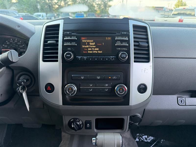 Used 2013 Nissan Frontier SV AWD/4WD image 24