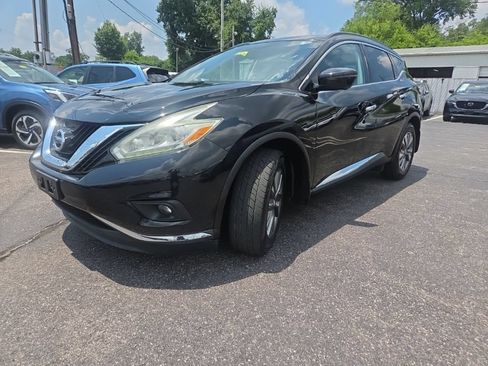 Used 2017 Nissan Murano SV w/ Premium Package AWD/4WD image 3