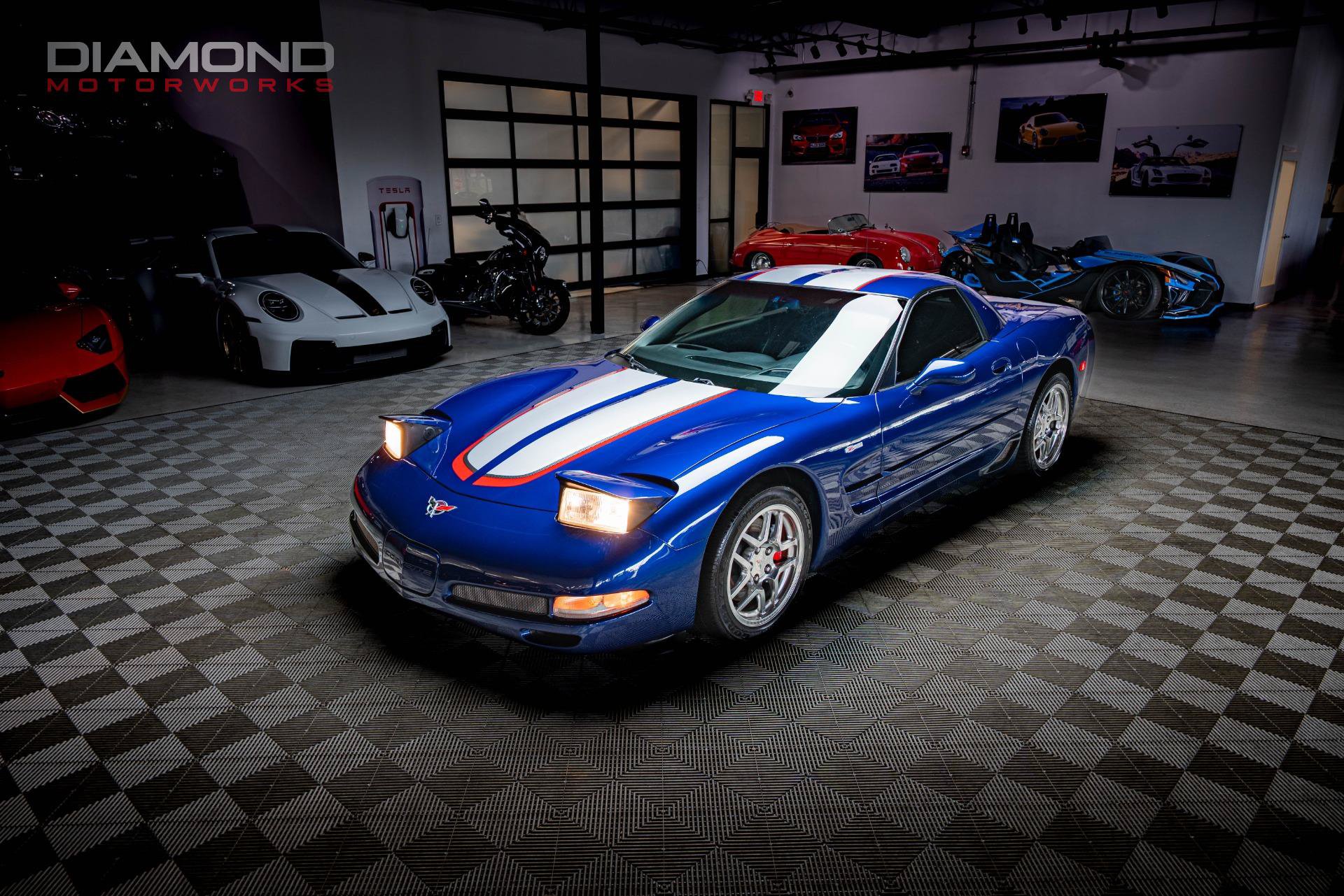Used 2004 Chevrolet Corvette Z06 w/ Z06 Preferred Equipment Group RWD image 3