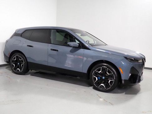 Used 2024 BMW iX xDrive50 w/ Sport Package AWD/4WD image 1