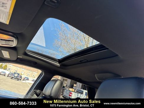 Used 2019 Dodge Durango R/T w/ Blacktop Package image 25