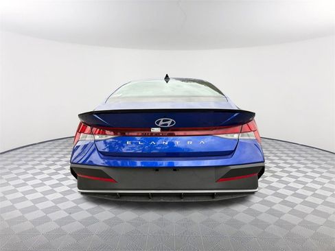 New 2026 Hyundai Elantra Sport image 6