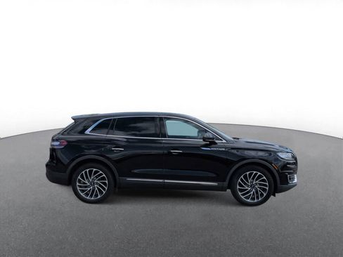 Used 2019 Lincoln Nautilus Reserve AWD/4WD image 9