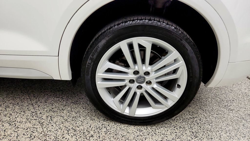 Used 2018 Audi Q5 2.0T Premium Plus AWD/4WD image 9