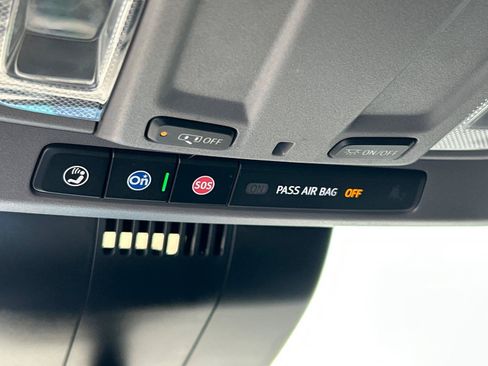 Used 2023 GMC Sierra 1500 SLE AWD/4WD image 18