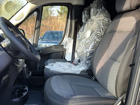 New 2026 RAM ProMaster 3500 w/ Convenience Group image 7