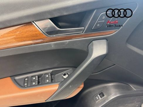 Used 2023 Audi Q5 2.0T Premium w/ Convenience Package AWD/4WD image 26