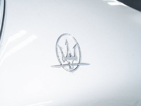 Used 2018 Maserati Levante S GranSport image 24