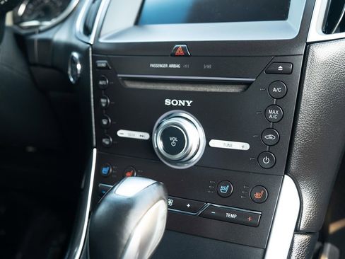 Used 2017 Ford Edge Titanium w/ Equipment Group 301A image 12