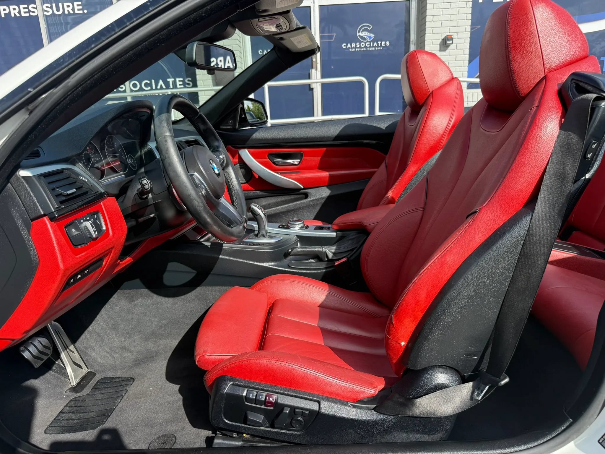 Used 2014 BMW 435i Convertible RWD image 31