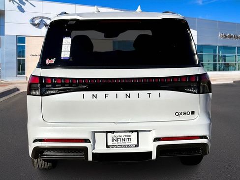 New 2026 INFINITI QX80 Autograph w/ Premium Cargo Package image 4