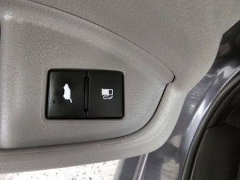 Used 2019 Honda Pilot Elite image 34