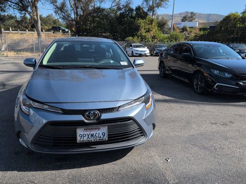 Used 2024 Toyota Corolla LE FWD image 2