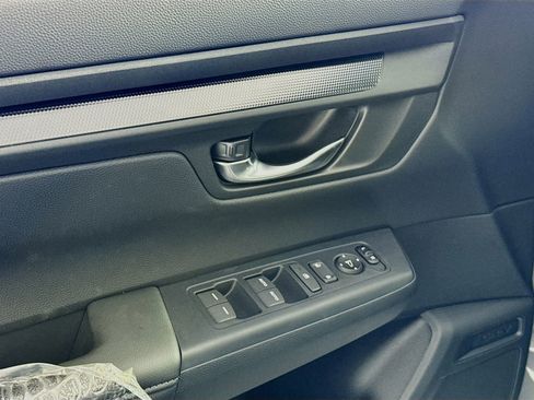 Used 2024 Honda CR-V EX image 7