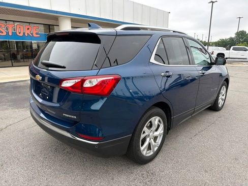 Used 2019 Chevrolet Equinox Premier FWD image 3