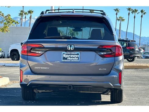 New 2026 Honda Odyssey Elite image 5