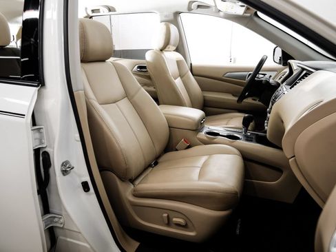 Used 2017 Nissan Pathfinder SL FWD image 42
