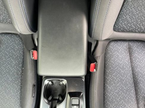 Used 2026 Subaru Forester Premium AWD/4WD image 11
