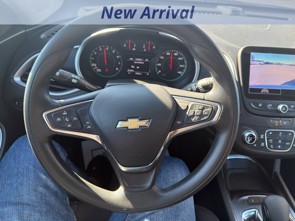 Used 2024 Chevrolet Malibu LT FWD image 10