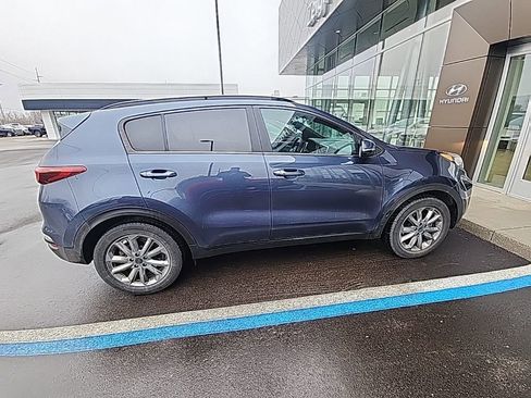 Used 2021 Kia Sportage S w/ S AWD Premium Package image 10