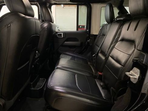 Used 2022 Jeep Wrangler Unlimited Sahara AWD/4WD image 70