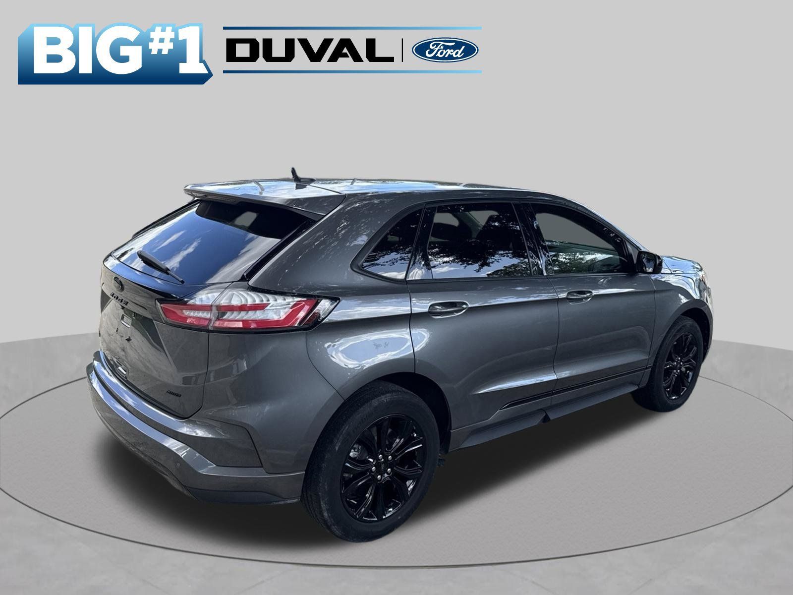 Used 2024 Ford Edge SE w/ Black Appearance Package AWD/4WD image 2