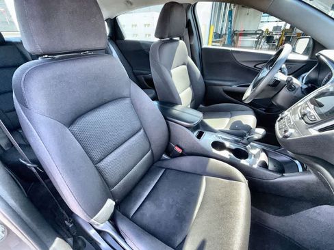 Used 2024 Chevrolet Malibu LT FWD image 14