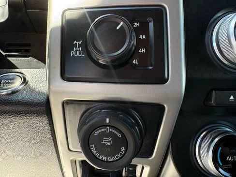 Used 2018 Ford F150 Lariat w/ Equipment Group 502A Luxury AWD/4WD image 21