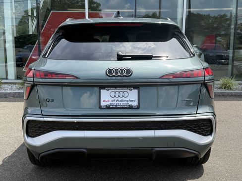 New 2026 Audi Q3 quattro 2.0T AWD/4WD image 7