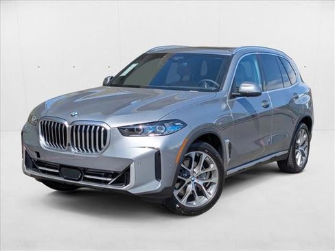 Used 2026 BMW X5 xDrive40i image 1