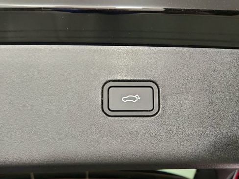 New 2026 Volvo EX30 Plus w/ Protection Package Premier AWD/4WD image 40
