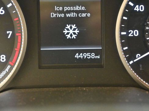 Used 2019 Hyundai Elantra SEL w/ Cargo Package image 19